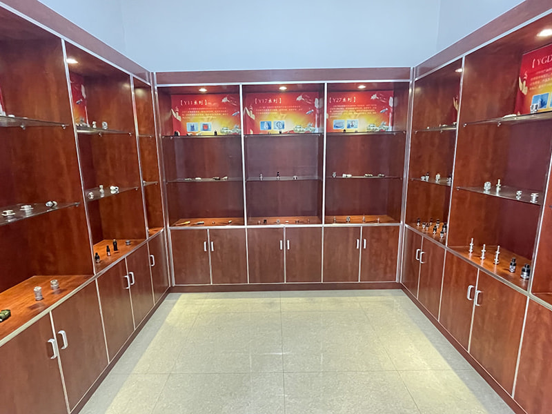 Kabinet tampilan produk
